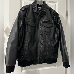 Levi's pleather lined bomber XL